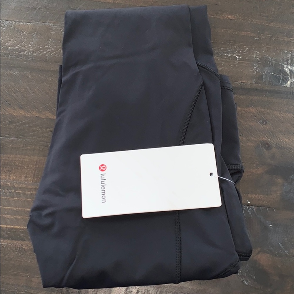 Black lululemon leggings